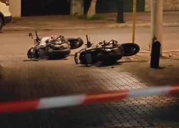 Άγιος Δημήτριος: 4 διαρρήκτες τραυμάτισαν αστυνομικούς κατά τη διάρκεια καταδίωξης – Ανθρωποκυνηγητό για τον εντοπισμό τους