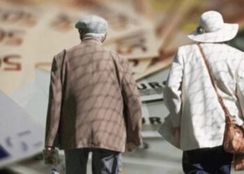 Αυτοί οι συνταξιούχοι χάνουν το επίδομα των 250 ευρώ – Μπήκε κόφτης