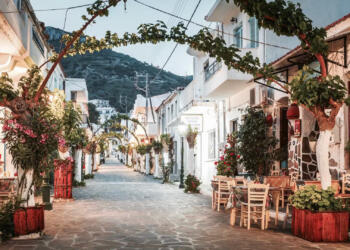 Αuτά είναι τα 12 φαγητά που τρώνε στην Ικαρία και ζουν μέχρι τα 100