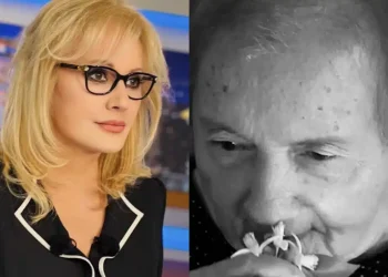 Η Αγγελική Νικολούλη κήδεψε τη μητέρα της – Τα συγκινητικά της – «Μανούλα μου…»