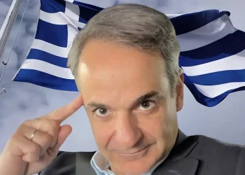 Ποιο Ντουμπάι; Ποια Ελβετία; Μαθεύτηκε τι ετοιμάζει ο Μητοτσάκης για όλους τους Έλληνες