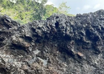 Θα καταφέρετε να βρείτε το κορίτσι;