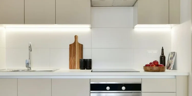 Το συρόμενο κουτί από τα ΙΚΕΑ που βάζει τέλος στο χάος κάτω από τον νεροχύτη