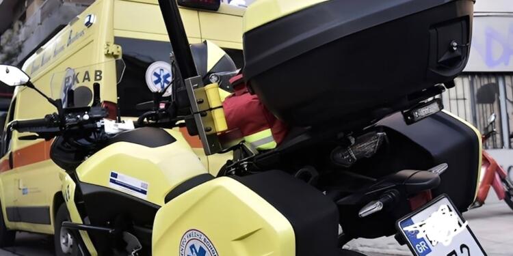 Πέθανε 52χρονος διασώστης του ΕΚΑΒ