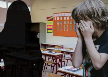 Σοκάρουν τα λόγια της δασκάλας για τον 6χρονο μαθητή στο Λουτράκι που την ακούμπησε στο στήθος