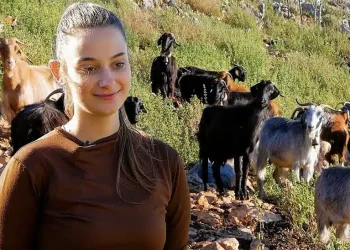 Αστακός: Πάνω από 500.000 προβολές το ντοκιμαντέρ με την 19χρονη «αρχόντισσα των βουνών»