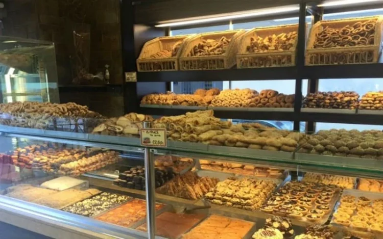 Το κόλπο με «ξέπλυμα» βρόμικου χρήματος σε φούρνους, καφέ, εστιατόρια