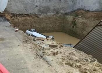 ΠΝΙΓΕΤΑΙ ΠΑΣΙΓΝΩΣΤΟ ΕΛΛΗΝΙΚΟ ΝΗΣΙ: ΣΕ ΚΑΤΑΣΤΑΣΗ ΕΚΤΑΚΤΗΣ ΑΝΑΓΚΗΣ Η ΕΛΛΑΔΑ