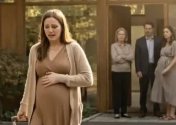 Και οι δύο ήμασταν έγκυες από τον άντρα μου. Η πεθερά μου είπε: «Όποια κάνει αγόρι θα μείνει» – Τον χώρισα αμέσως, χωρίς δεύτερη σκέψη. Μετά από 7 μήνες, όλη η οικογένεια του άντρα μου έγινε μάρτυρας ενός σοκαριστικού περιστατικού