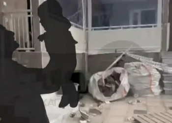 Αλεξανδρούπολη: Ξυλοκόπησαν τον παππού του 3χρονου που πέθανε από ασιτία – Έσπασαν το σπίτι του και τον έστειλαν στο νοσοκομείο