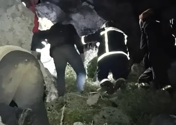 Νεκροί οι τρεις ορειβάτες που αγνοούνταν στα Βαρδούσια – Μαζί τους μία γυναίκα