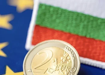 Η Βουλγαρία αποχαιρετά το λέβα και μπαίνει στην ευρωζώνη από 1η Ιανουαρίου