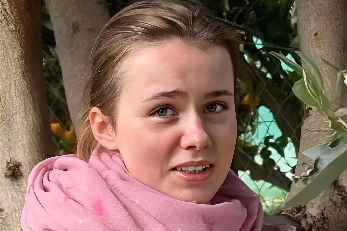 Πάτρα: Στην Αθήνα με ηλικιωμένο άνδρα η Λόρα; Τι έδειξαν κάμερες ασφαλείας για την 16χρονη 2 1 40