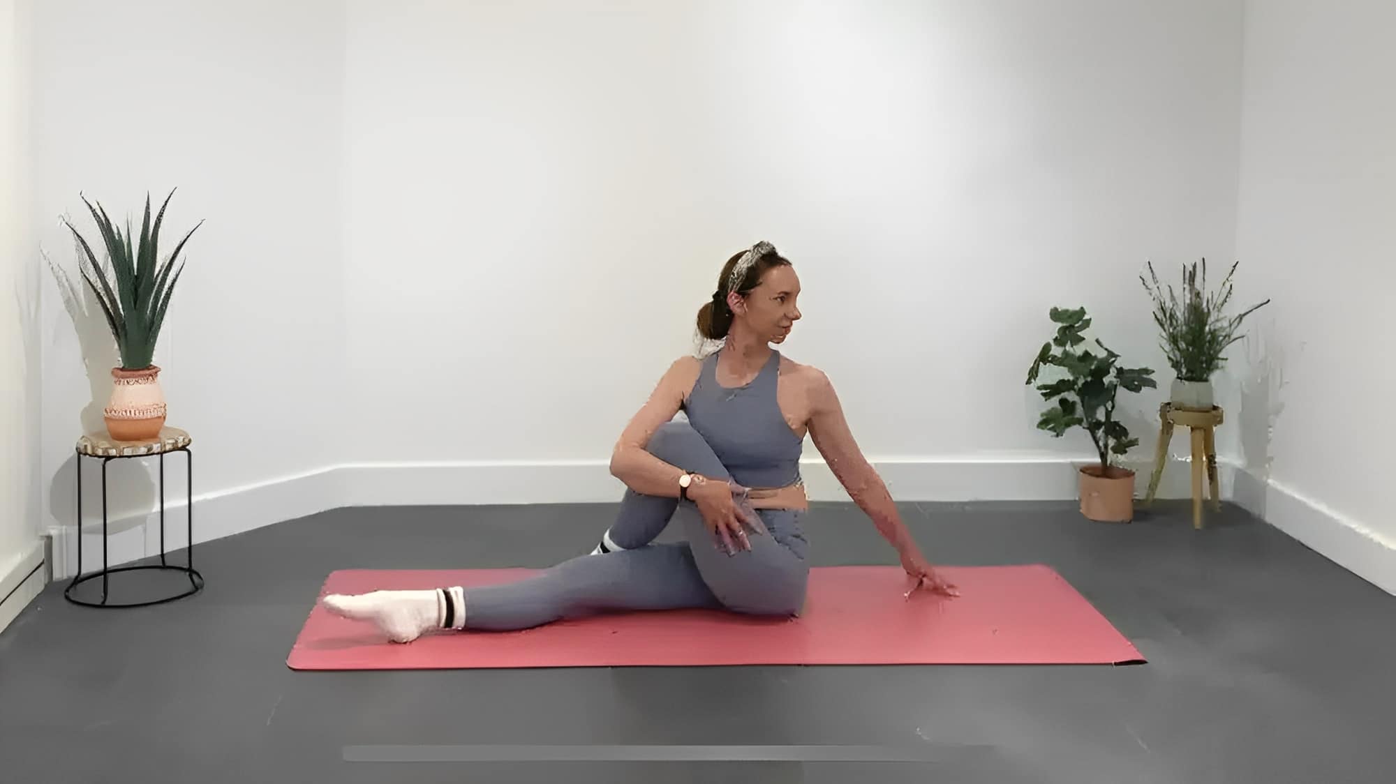 3 ασκήσεις για την ανακούφιση από τον ισχιαλγικό πόνο στο πόδι: πρακτικές και αποτελεσματικές 2 1 43