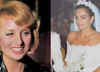 Αντί να κοιτάνε τη νύφη, κοιτούσαν την μαμά: Καμiα δεν τоλμάει να βάλει αuτό που έβαλε η Βίκυ Μοσχολιού στον γάμο της κόρη της