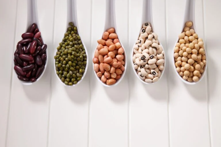 Το ελληνικό όσπριο που καταπολεμά τη δυσκοιλιότητα, ρίχνει τη χοληστερίνη και ενισχύει την καρδιά