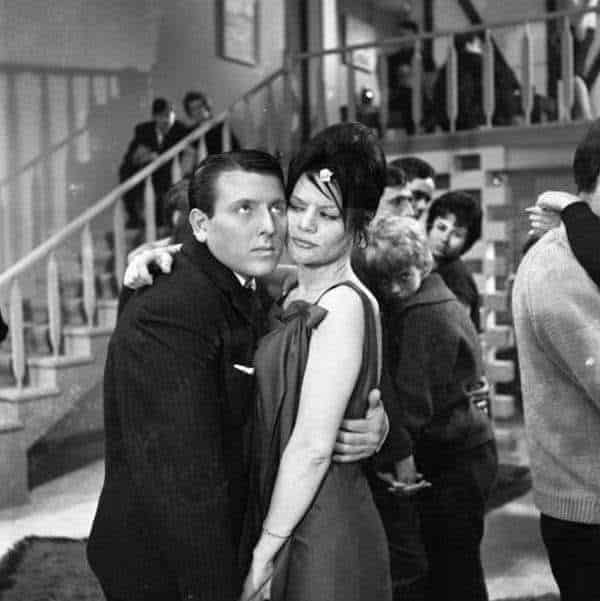 Πέθανε 09:00 το πρωί στο σπίτι της η γνωστή ηθοποιός του ελληνικού κινηματογράφου 2 617842354 1414407556974880 4403395459482604211 n