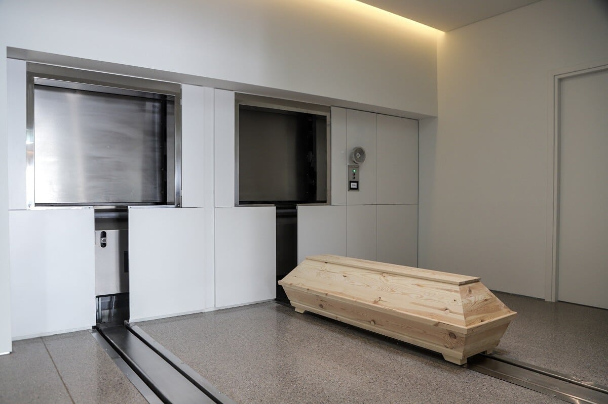 apotefrotirio ritsona 8