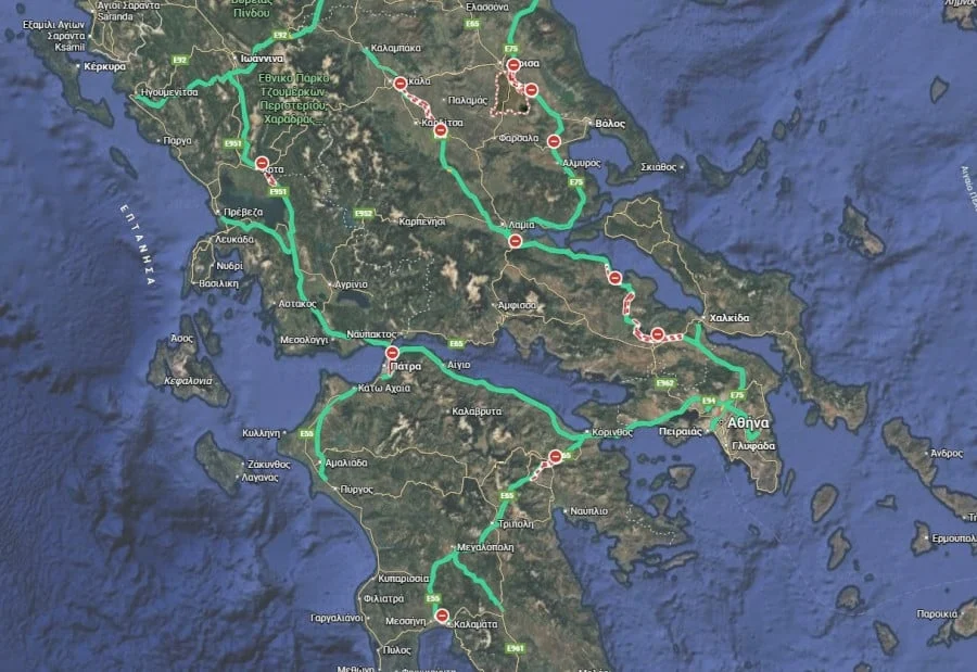 ΚΟΒΕΤΑΙ Η ΕΛΛΑΔΑ ΣΤΑ ΔΥΟ - Η ΑΠΟΦΑΣΗ ΤΩΝ ΑΓΡΟΤΩΝ 2 bloka agrotes1 10d2d