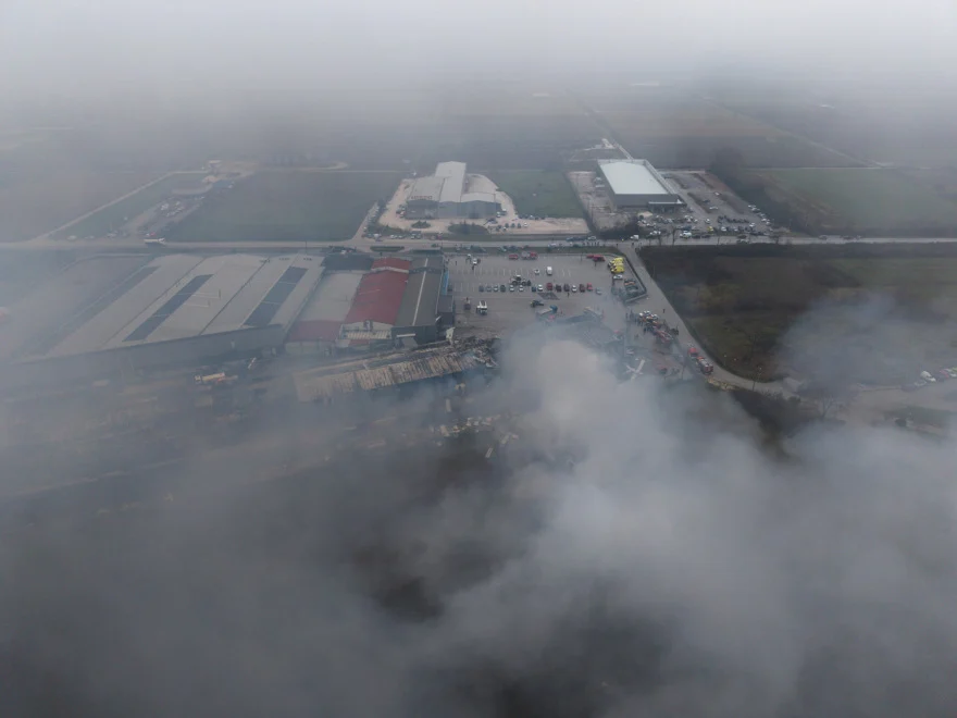Βίντεο ντοκουμέντο: Η στιγμή της φονικής έκρηξης στο εργοστάσιο της Βιολάντα 2 ergostasio giolanta 2 1