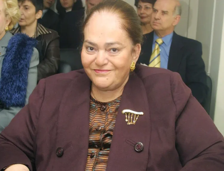 Σάλος με την φωτογραφία της Μαρίκας Μητσοτάκη που μοιάζει με την Μαρία Σάκκαρη όταν ήταν νέα