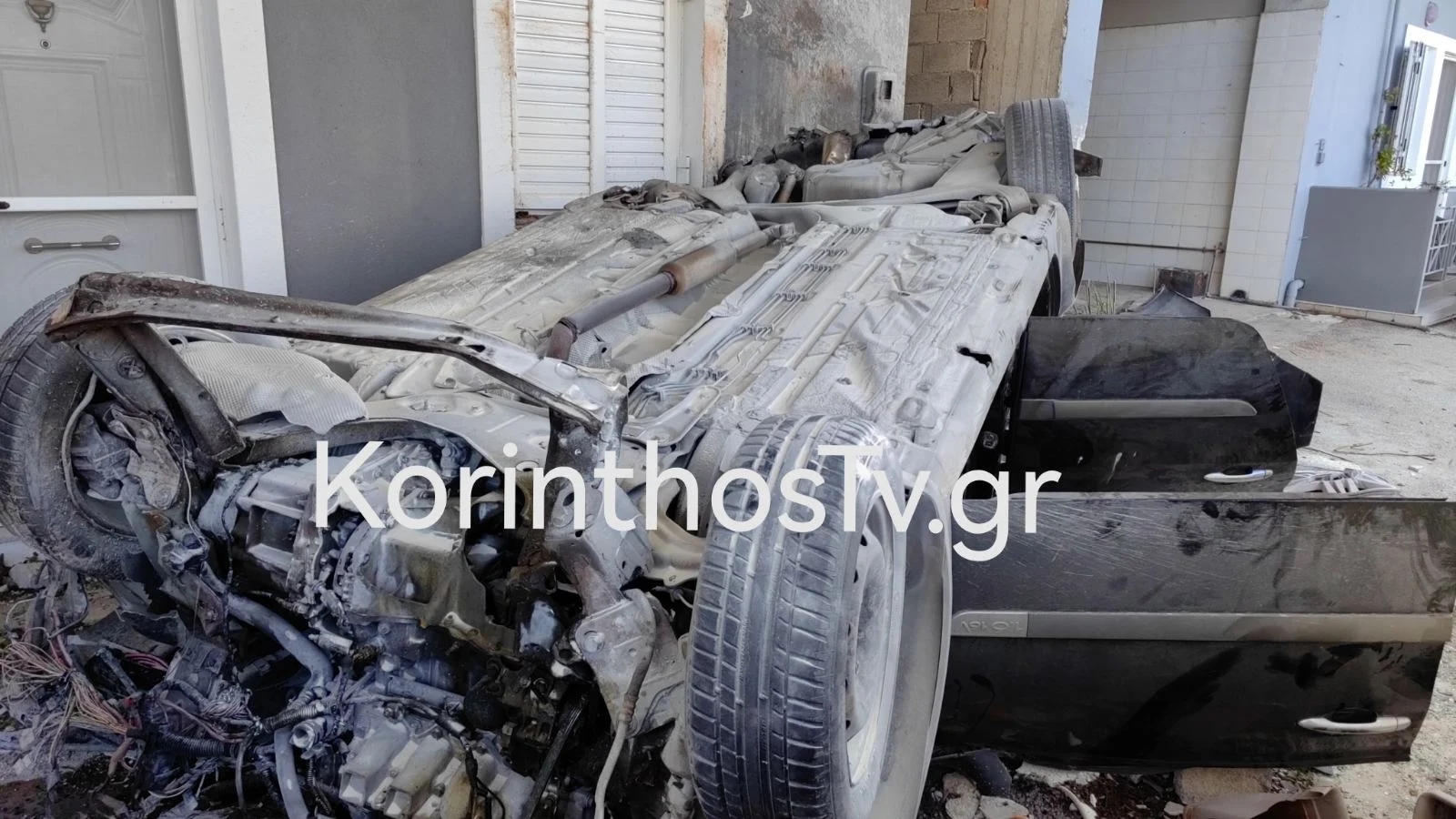 Τραγωδία σοκ στην χώρα μας με δυο νεκρά παιδιά - Αυτοκίνητο καρφώθηκε σε σπίτι 9 img f605a54acf6cef81d320a4d26234965e v 2