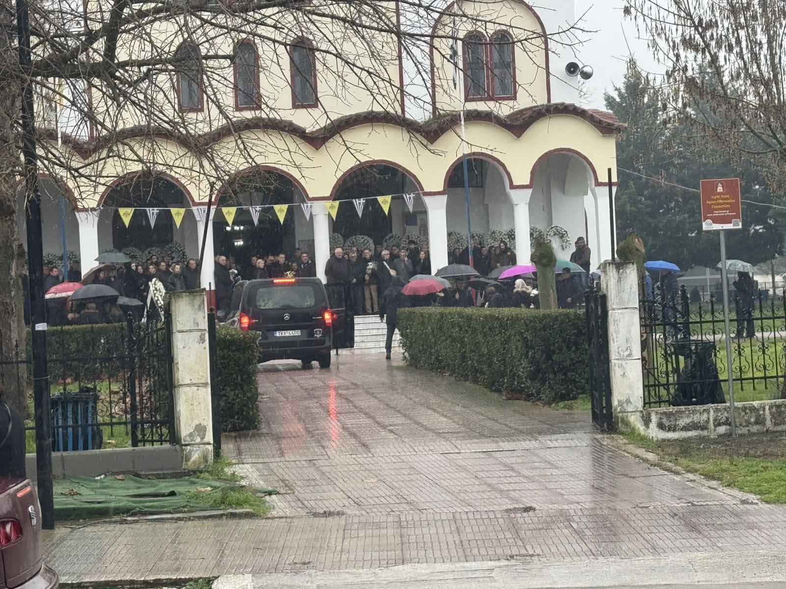 kideia boukouvala violanta 3