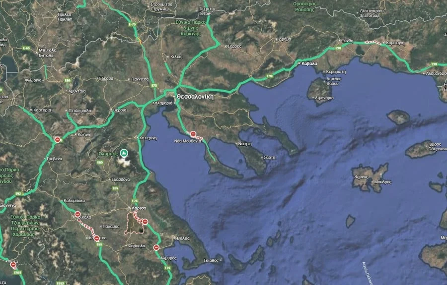 ΚΟΒΕΤΑΙ Η ΕΛΛΑΔΑ ΣΤΑ ΔΥΟ - Η ΑΠΟΦΑΣΗ ΤΩΝ ΑΓΡΟΤΩΝ 3 mploka2 fdd50