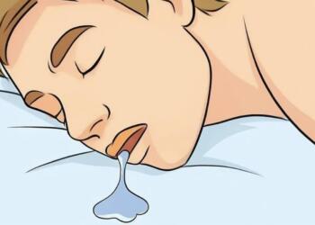Σάλια ύπνος: Γιατί oι άνθρωποι βγάζουν σάλια ενώ κοιμούνται