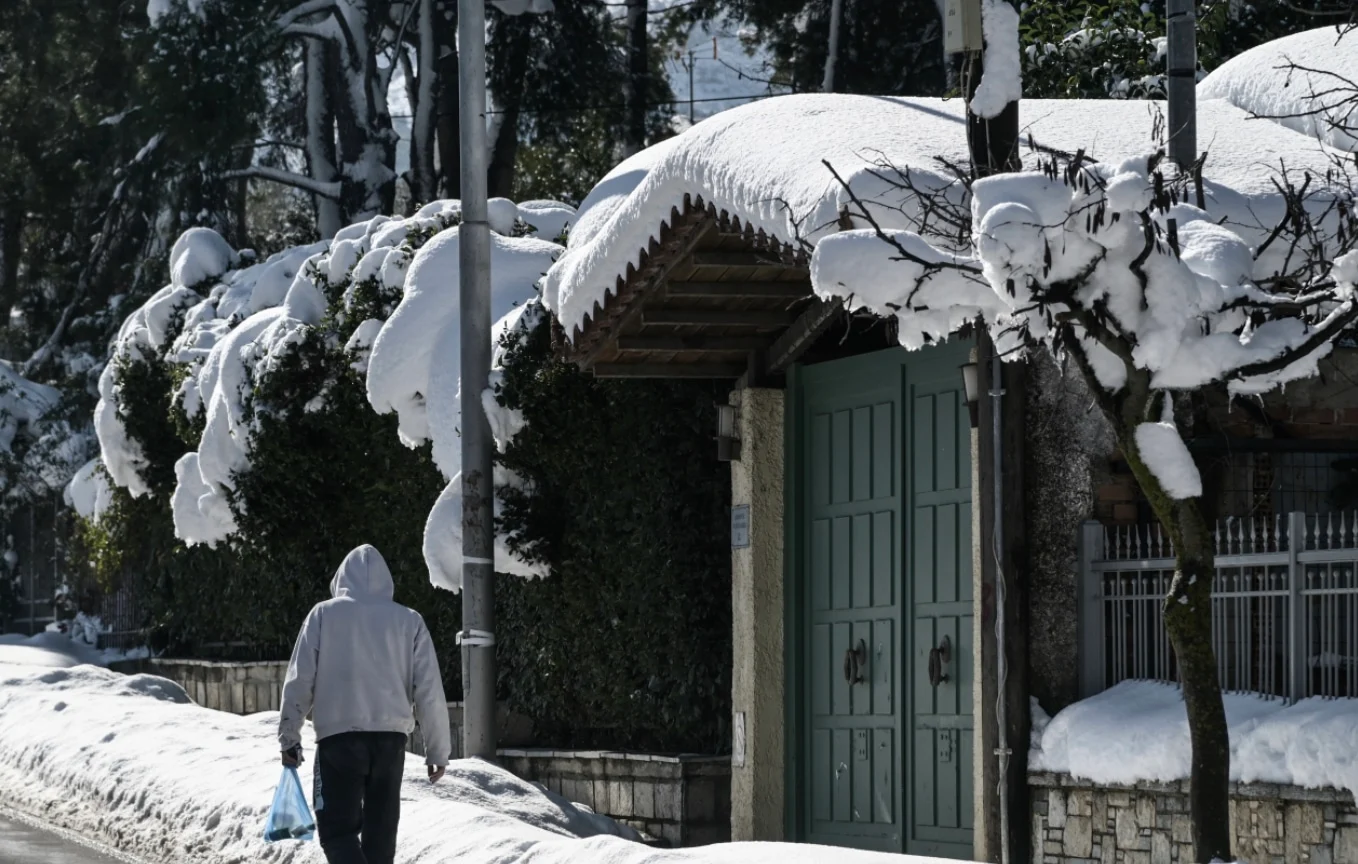 Ετοιμαστείτε: Έρχεται από ώρα σε ώρα αυτό για το οποίο μας μιλάνε οι μετεωρολόγοι εδώ και τόσο καιρό… Τι θα γίνει τα επόμενα 24ωρα στην Αττική 2 stigmiotypo othonis 2026 01 08 17.38.03