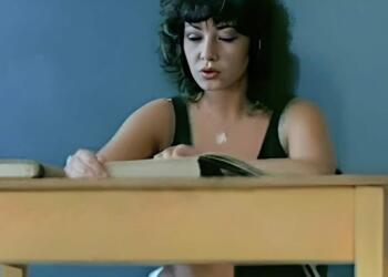 Πώς είναι και τι κάνει σήμερα η πασίγνωστη ηθοποιός του ελληνικού κινηματογράφου