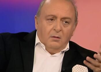 Δημήτρης Καμπουράκης εναντίον Μαρίας Καρυστιανού: «Είναι άσχετη…»