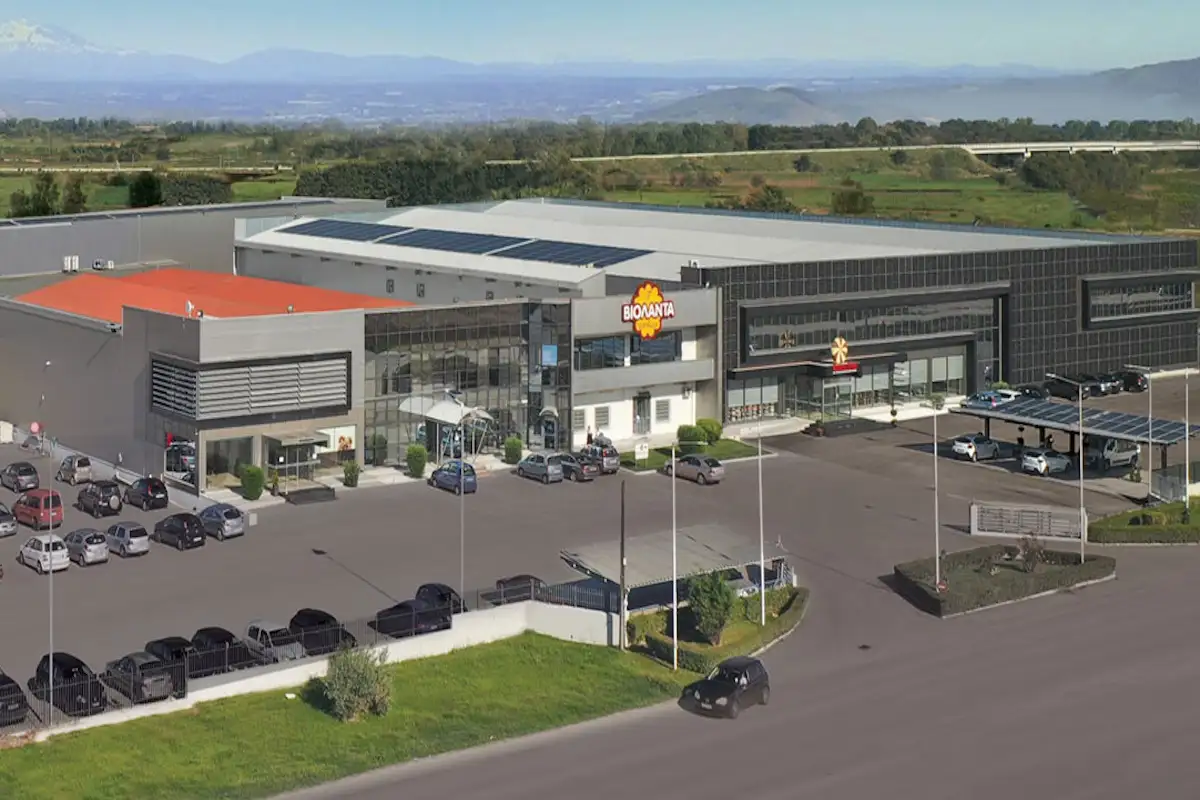 Η ιστορία της Βιολάντα μέχρι την τραγωδία στο εργοστάσιο της μπισκοτοβιομηχανίας στα Τρίκαλα 2 violanta