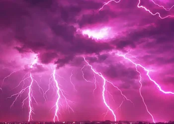 Καιρός: Σε δύο φάσεις η κακοκαιρία στην Αττική – Ποιες ώρες θα «χτυπήσει»