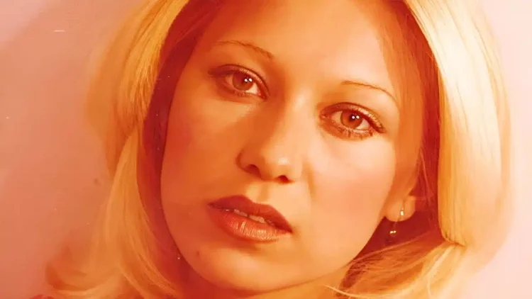 Έφυγε από την ζωή με άγριο τρόπο μέσα στο σπίτι της η όμορφη ηθοποιός του ελληνικού κινηματογράφου