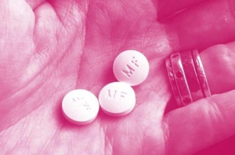 Τραγική ιστορία: Ήμουν έγκυος και τα πεθερικά μου έριξαν κρυφά στο φαγητό μου το «χάπι της έκτρωσης»