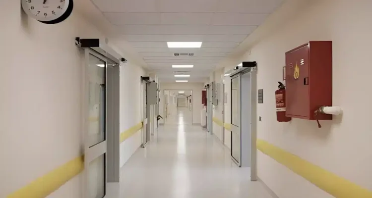 Διέγνωσαν πνευμονία σε 46χρονο – Έφυγε με φέρι μποτ για Κύμη και πέθανε από ανακοπή λίγες ώρες μετά