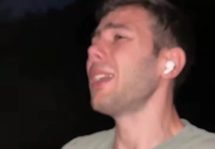 «Ήλπιζα να είχα γεννηθεί σε έναν καλύτερο κόσμο, χωρίς κακούς ανθρώπους» – Ξέσπασε με λυγμούς η Ορεινή Μέλισσα