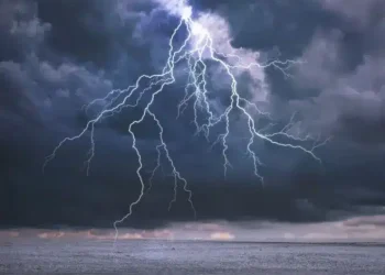 Έκτακτο δελτίο καιρού από την ΕΜΥ: Βροχές, καταιγίδες και χαλάζι από σήμερα το βράδυ – Οι περιοχές που θα πληγούν