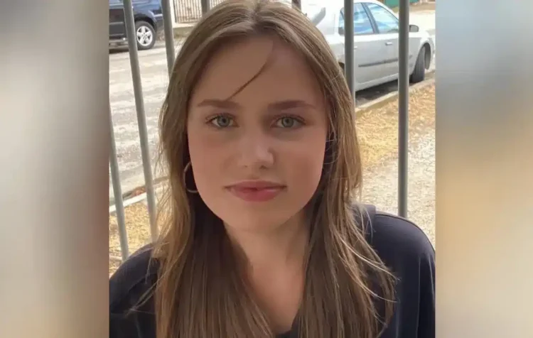 Με ελβετικό email υψηλής κρυπτογράφησης, η 16χρονη Λόρα αγόρασε εισιτήριο για τη Γερμανία – Έδωσε όνομα Ρωσίδας ηθοποιού