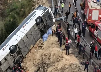 Τροχαίο δυστύχημα με λεωφορείο στην Αττάλεια, 9 νεκροί, 26 τραυματίες