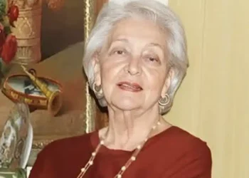 Πέθανε στο σπίτι της στην Εκάλη η γνωστή ηθοποιός και τραγουδίστρια του ελληνικού κινηματογράφου