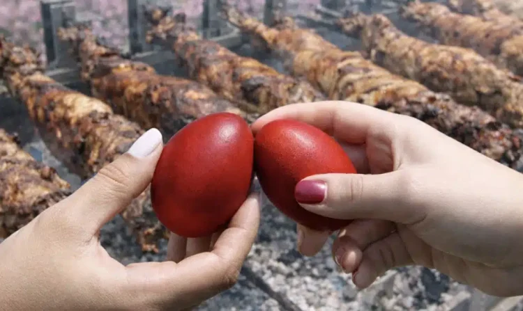 Πότε πέφτει το Πάσχα και πως μπορεί να γίνει τετραήμερο