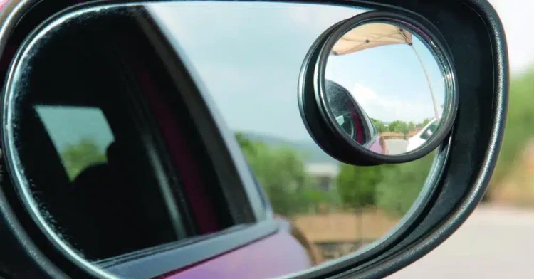 Αυτοκίνητο: Φαλίρισε πασίγνωστη εταιρεία – Όλα τα οχήματα… 2.500 εupώ