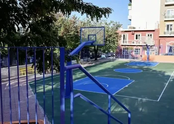 Αποτροπιασμός σε σχολείο: Υποχρεώσαν μαθητή δημοτικού να πιει νερό από τουαλέτα