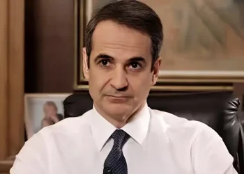 Κυριάκος Μητσοτάκης: «Η κυβέρνηση επιβάλλει πλαφόν στο περιθώριο κέρδους σε καύσιμα και τρόφιμα»