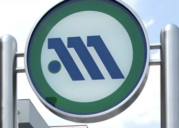 Ληστές απείλησαν με όπλο επιβάτες στο μετρό και τους έκλεψαν – Συνελήφθησαν από την αστυνομία