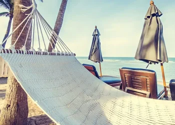 Τουρισμός για όλους 2026: Ποιοι δικαιούνται το voucher των 600 ευρώ