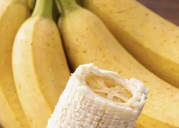 Αν είστε άνω των 60 ετών η κατανάλωση μιας μπανάνας την ημέρα προσφέρει αξιοσημείωτα οφέλη για την υγεία