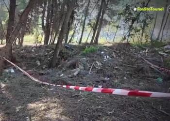 Θρίλερ στη Χαλκιδική: «Το φθινόπωρο υπήρχαν τροχόσπιτα κοντά στο πτώμα»- Η βέρα «ξεκλειδώνει» το μακάβριο μυστικό της βαλίτσας